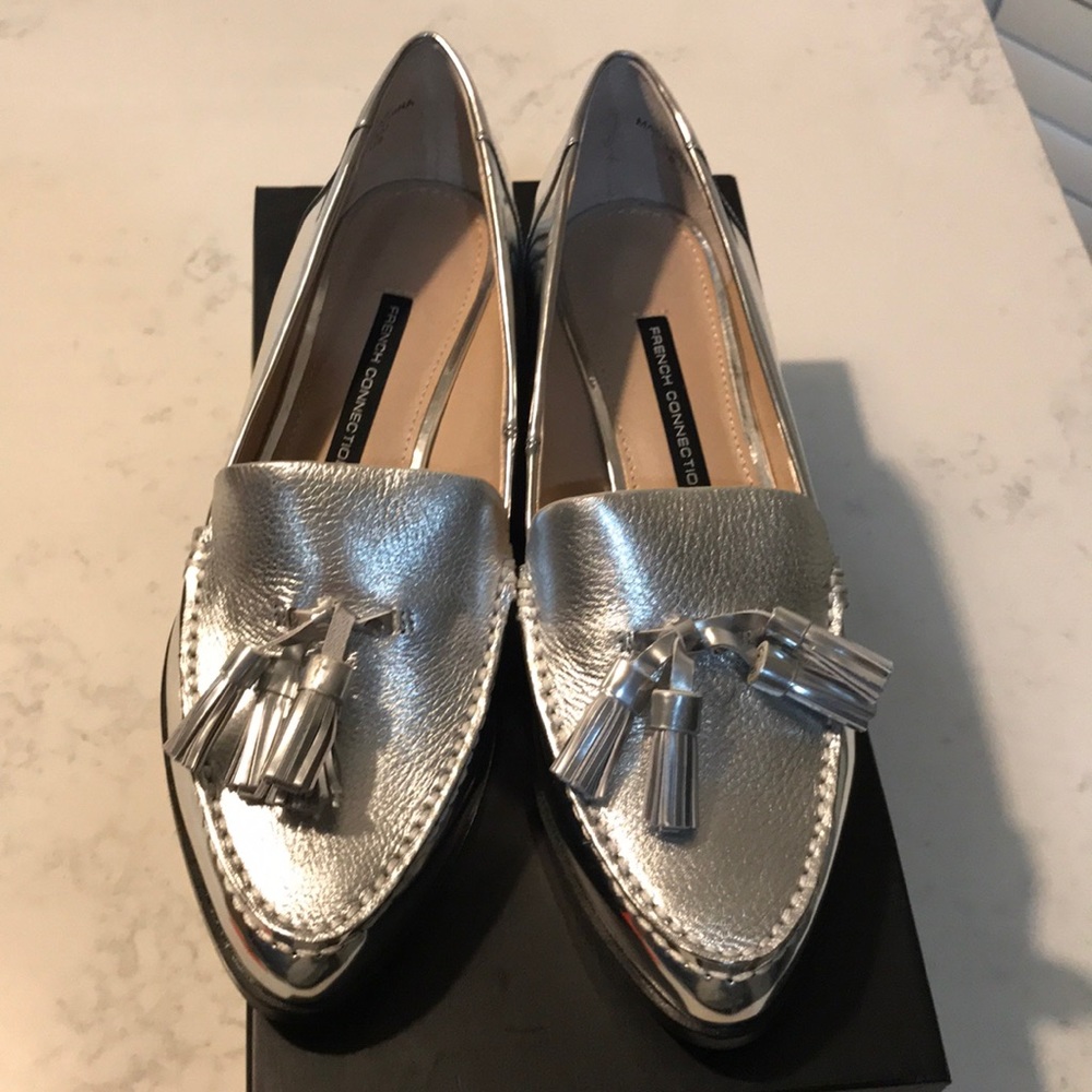 French Connection Lonnie silver Size 8 New in Box
